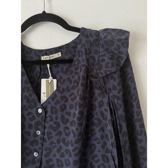 NWT Marine Layer Rory Blue Cheetah Print Ruffle Long Sleeve Blouse Size XS - Picture 5 of 8